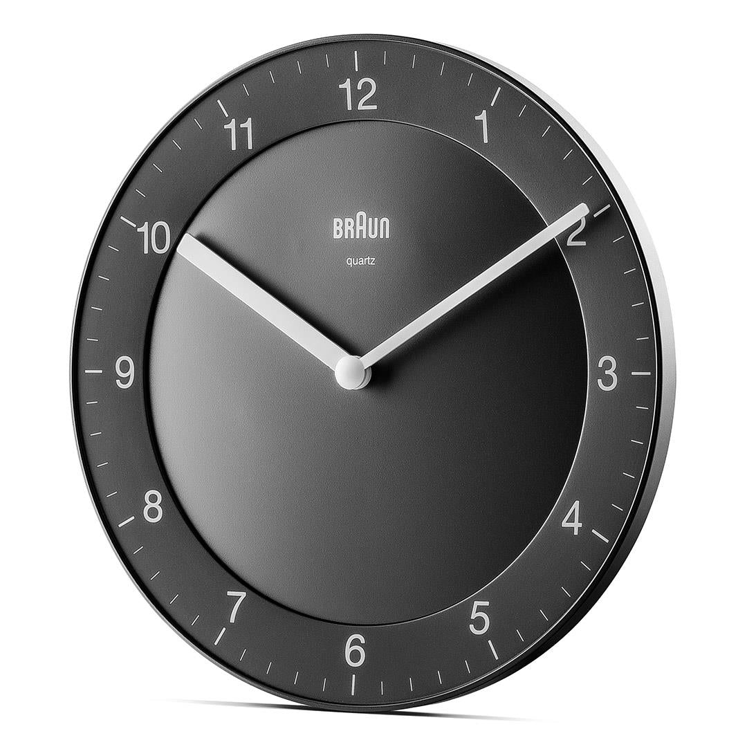 BC06 Braun classic analogue wall clock black Braun Clocks