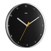 BC26 Braun analogue wall clock - black – Braun Clocks & Watches